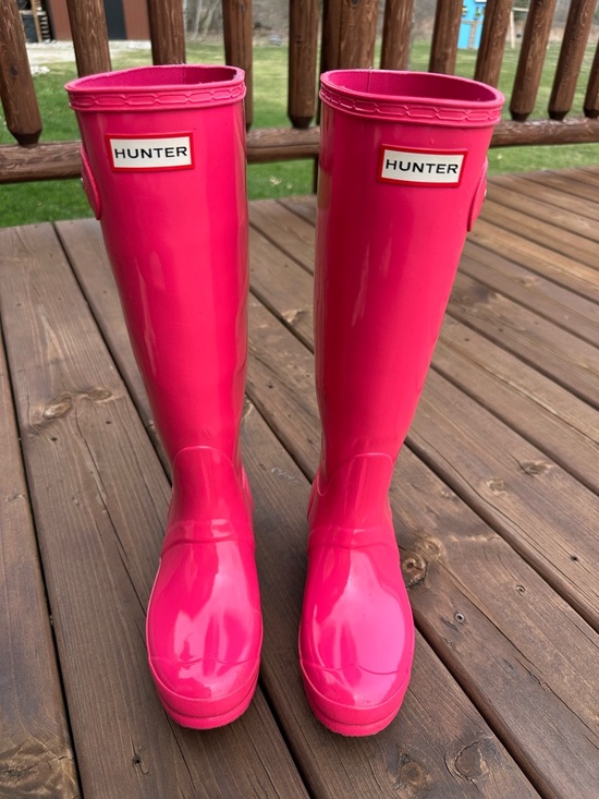Hunter Shoes - Hunter Glossy Hot Pink Tall Rain Boots